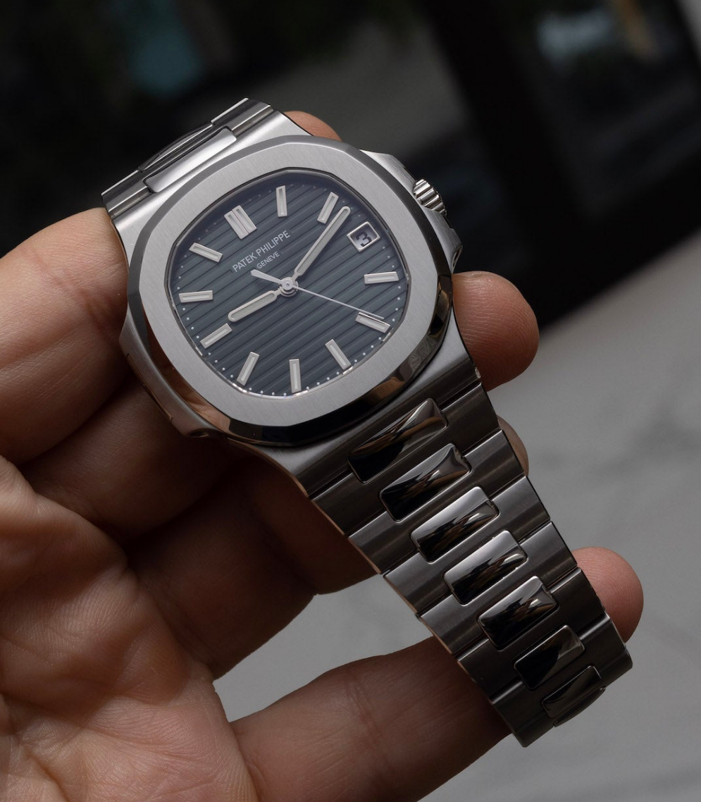 Patek Phillipe Silver dark